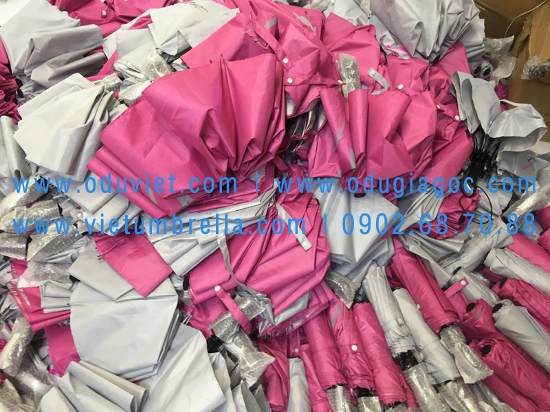 xưởng sản xuất ô dù cầm tay in logo quảng cáo